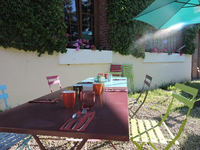 L Auberge Du Lion D Or Nanteuil-sur-Marne Exterior photo
